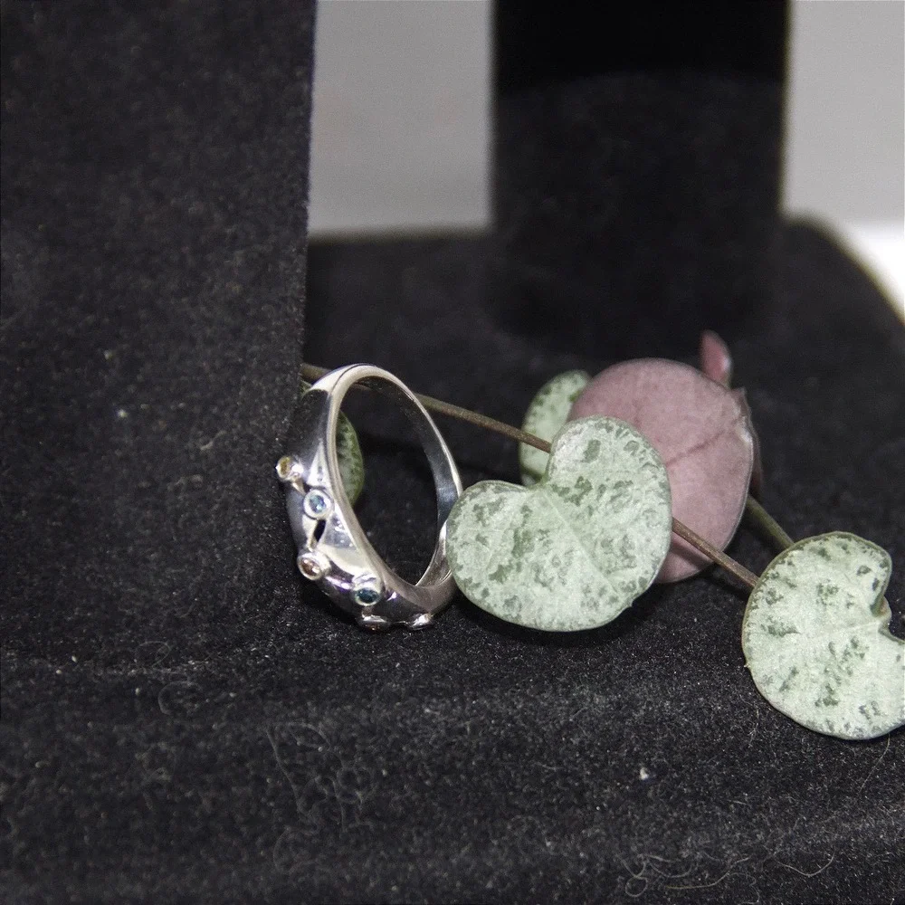 N/A sterling silver